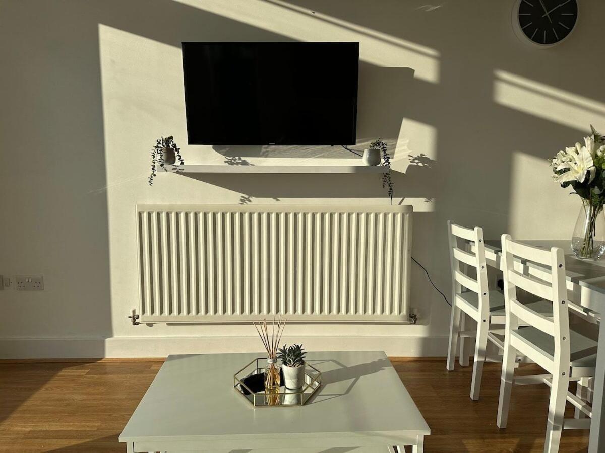Luxury 1 Bedroom Apartment - City Centre - Balcony - Near O2 Academy Birmingham Exterior foto