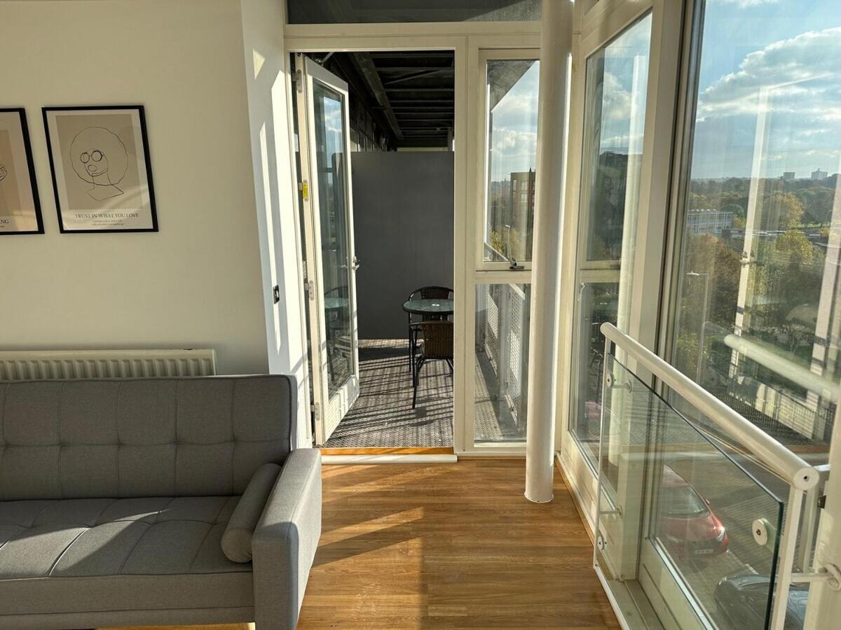Luxury 1 Bedroom Apartment - City Centre - Balcony - Near O2 Academy Birmingham Exterior foto